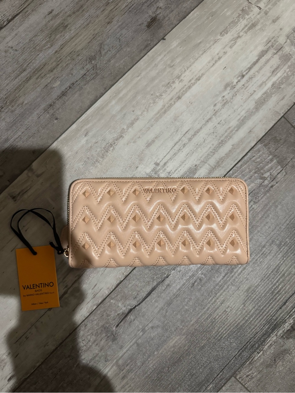 Valentino wallet